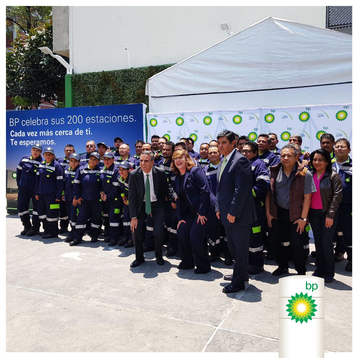 bp_MEX's tweet photo. Una gran fuerza de trabajo, para una gran estación. #LlegamosAFélixCuevas #BP200 https://t.co/BcBLBScBVA
