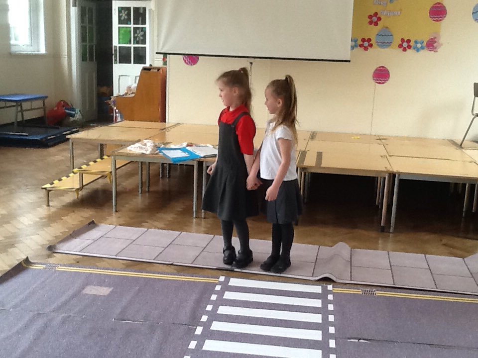 BubsyTownhill's tweet photo. Y1 having their introduction to Kerbcraft with Nicola. They learnt Rocky's song and some important rules about crossing the road! #thcpse https://t.co/rOPBJt3wDM