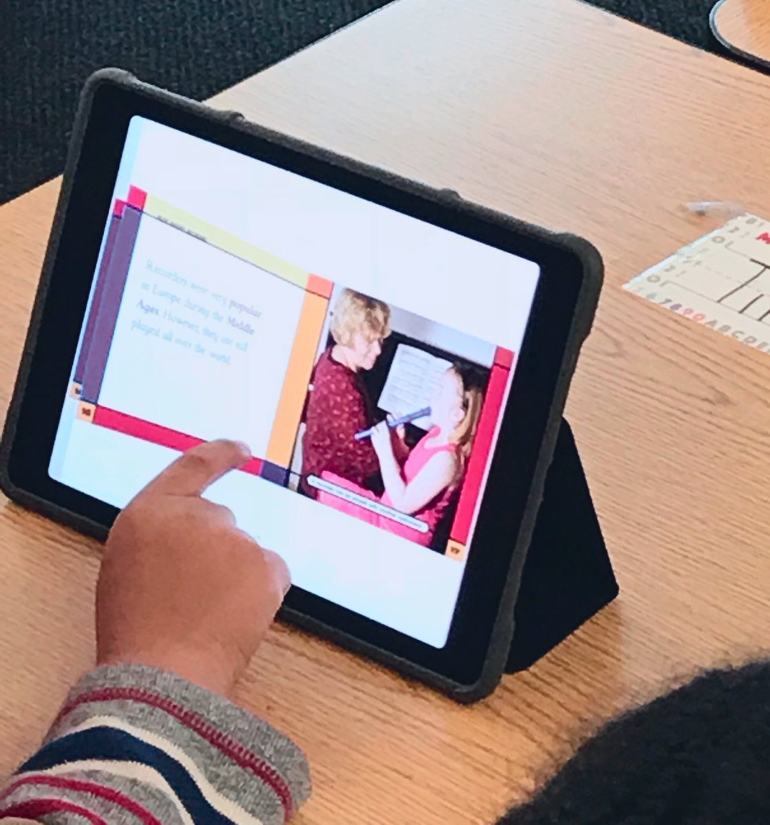 ericwhitepbl's tweet photo. Today’s Driving Question from the “School of Rock” project from @OrchardsRocks_ @evergreenps 

How can we use what we know about sound, light, and communication to design and create musical instruments and perform a show about our emotions? 

#ALPlearn @DellEMCedu @ALPlearn https://t.co/1biFgHAIxp