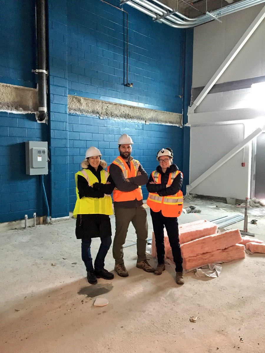 CROSH_CRSST's tweet image. Great opportunity today to tour the future home of #wSIM, our workplace simulator will be housed in the Perdue Central Analytic Facility @LaurentianU!