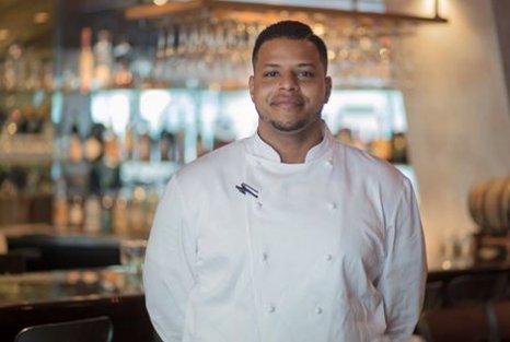 TheEclecticNoHo's tweet photo. Meet our talented Sous Chef Stefan! He's great at preparing the best meals in town 👌🏻
Learn more about him on our website: https://t.co/2YPWmUqXV4 https://t.co/yVXdgRqNJx