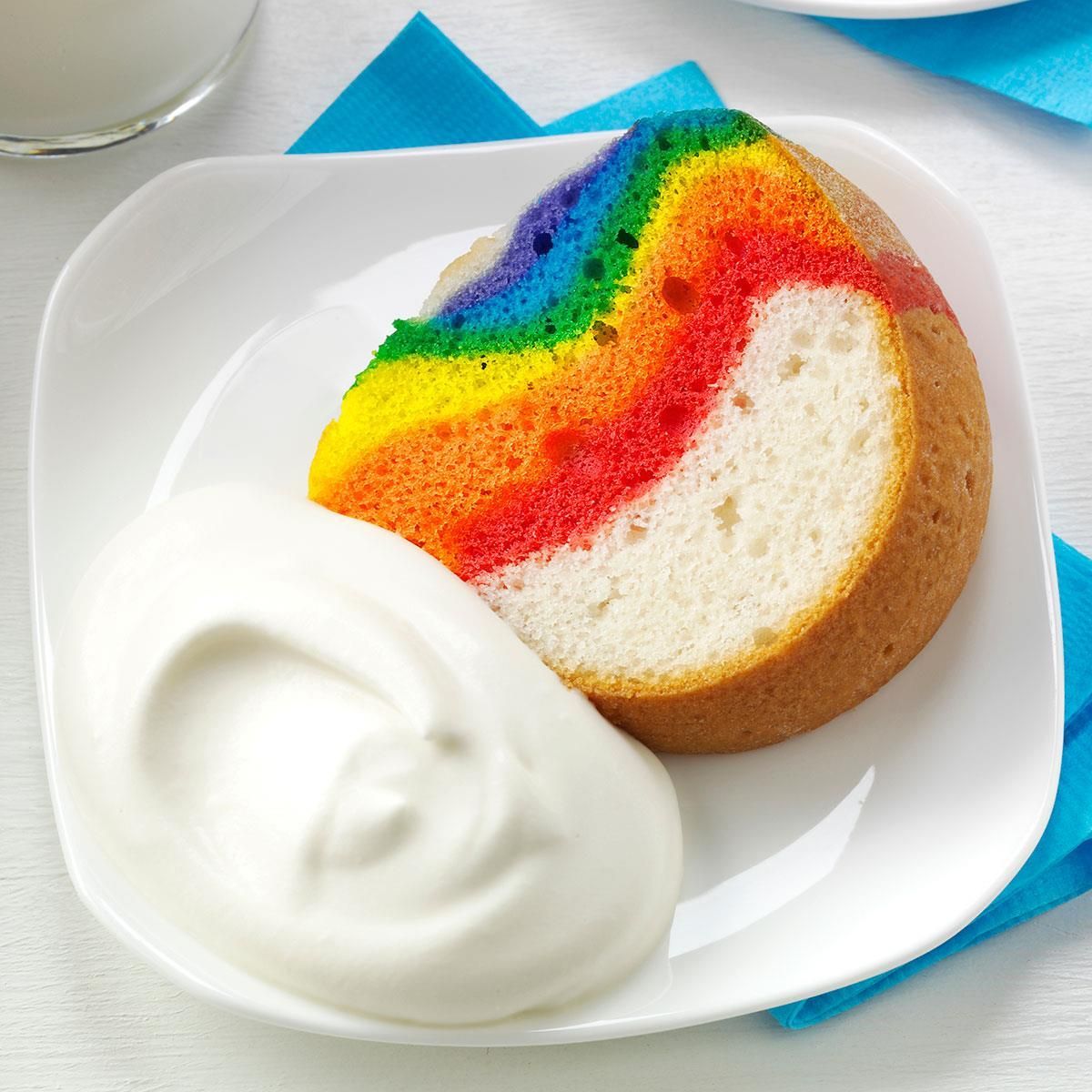 Ee__zy's tweet photo. 🌈 RAINBOW CAKE WITH CLOUDS RECIPE 🌈
https://t.co/b0zXmhZEBX

#Cake #Fun #Rainbow #Recipe #Recipes #Food #Kids #Cook #Cooking #Bake #Pastry https://t.co/vIA3vJlbME
