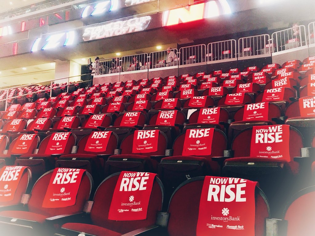 tweeterjain's tweet photo. WOO! Ploffs are back at The Rock and so is my favorite Playoffs tradition.

#NowWeRise | #NJDevils | #TBLvsNJD | #DevilsIn6 | #StanleyCup https://t.co/jSkqvyiKrf