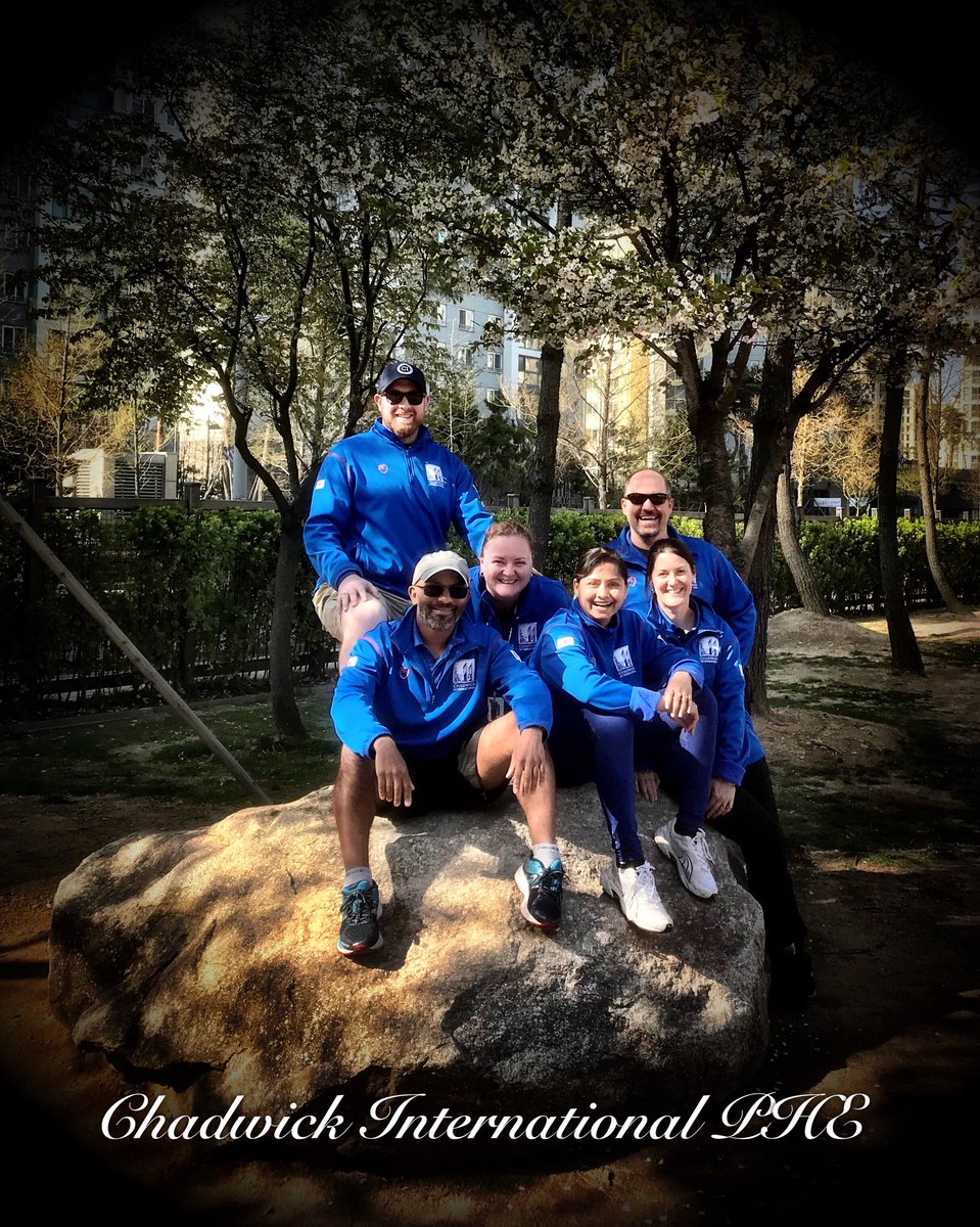 Dalais44's tweet photo. @Intl_Chadwick #mypphe team 2018. Nearing the end of another year. @rachel4na @PriyankasinghBB #physed https://t.co/mH7dfk2igJ