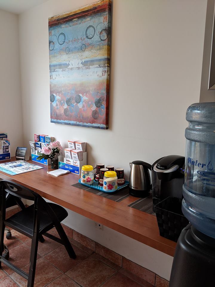 VaultraBTFD's tweet photo. We are always looking forward to you coming down for a coffee or tea with us. 
We can answer any of your questions about the facility and what we do! 
#ComeTalk #FreeCoffee #OfficeTalk https://t.co/fJxkJ1QB9E