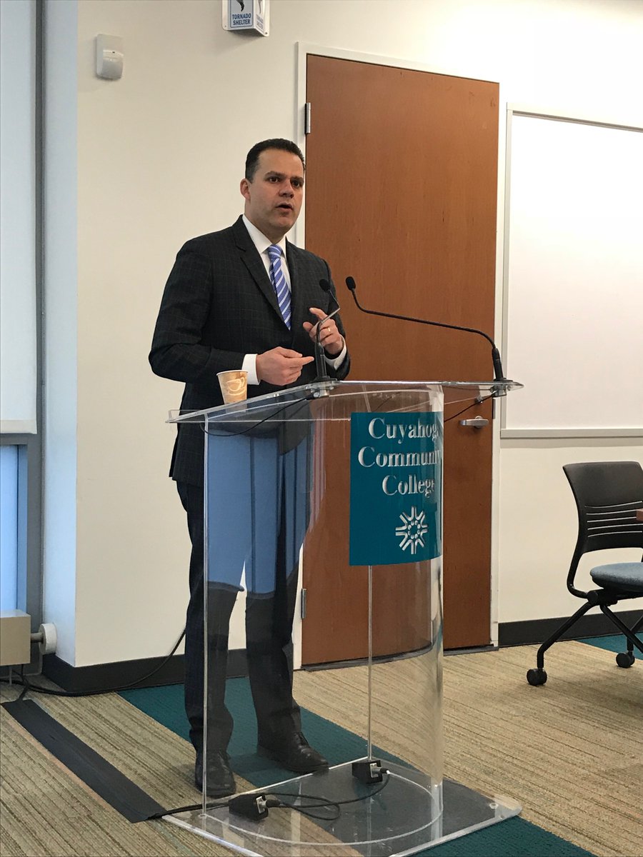 ohpandata's tweet photo. Thanks to all who attended our State of the Union: #cybersecurity #cloud & #AI event this morning, kicking off @OHTecOnline #techweekneo. Amazing keynote by US Attorney Justin Herdman and a stellar panel discussion. Thanks to @BlueBridgeLLC for co-hosting with us! #happytechweek https://t.co/H5KvINRv2D
