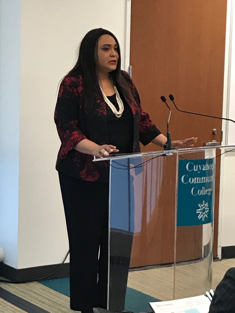 ohpandata's tweet photo. Thanks to all who attended our State of the Union: #cybersecurity #cloud & #AI event this morning, kicking off @OHTecOnline #techweekneo. Amazing keynote by US Attorney Justin Herdman and a stellar panel discussion. Thanks to @BlueBridgeLLC for co-hosting with us! #happytechweek https://t.co/H5KvINRv2D