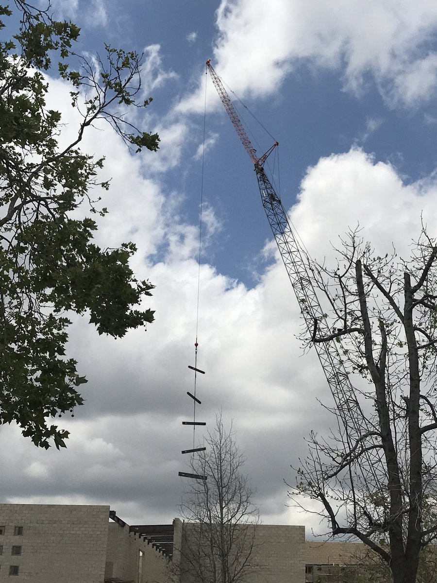 CerezFam's tweet photo. Roofs going on! Thank you Measure P! https://t.co/hFr0VJc8dU