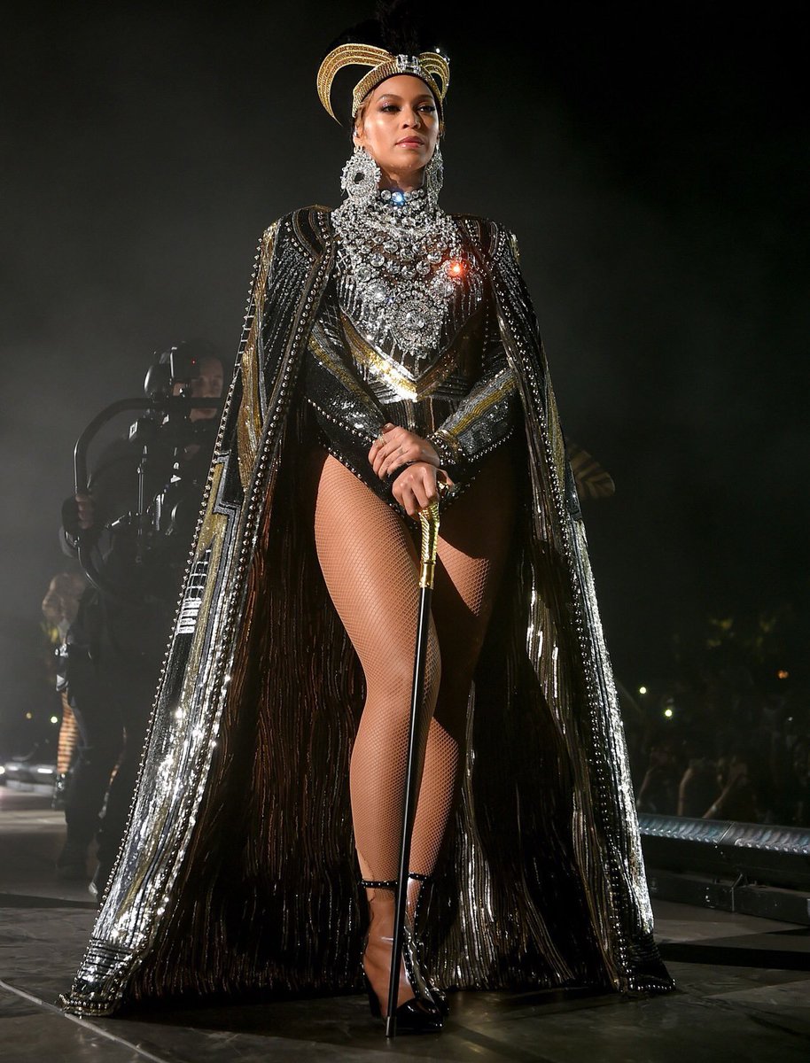 MADALIHair's tweet photo. How many of ya'll are still recovering from Beychella Saturday night?  What was your favorite look? #MADALIHAIR #Beychella https://t.co/rKtk7Sic1N