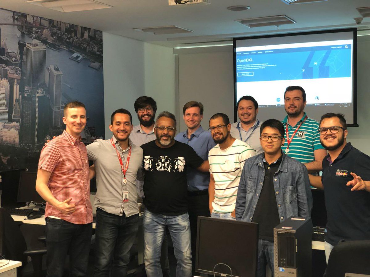 McAfee_LATAM's tweet photo. McAfee Brasil recibe a socios e ingenieros de McAfee LTAM para conocimiento de OpenDXL. Liderando siempre la iniciativa de conectar diversos fabricantes en un único contexto de seguridad. #Togetherispower https://t.co/ol7pCDFhx3