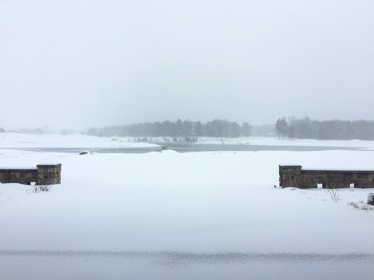 forestdunesgolf's tweet photo. Our opening day is being pushed back until at least April 27.  We’ve had enough of this sh ….. SNOW! https://t.co/YxO1JAaLgR