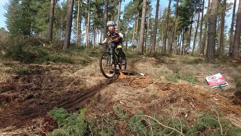 SRCGoRide's tweet photo. We also do things like this #smilesnotmiles https://t.co/VYZ56grrb8