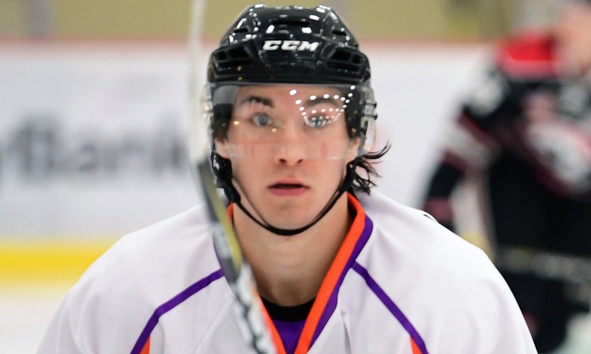 USHL Forward of the Week: Esposito scores 5 goals in 2 games, including hat trick in regular-season finale bit.ly/2HCcSI1 #WhosNext
