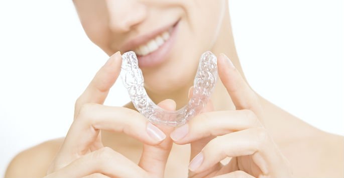 Are you interested in #Invisalign? Find out why it's so popular! bit.ly/2EdOtKE