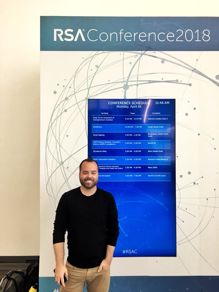 FedRAMP's tweet photo. @MrFedRAMP presented to 2k people at #csasummit18 at #RSAC, and announced an exciting new initiative with #CSA. More soon! https://t.co/Spe6aUPO6W