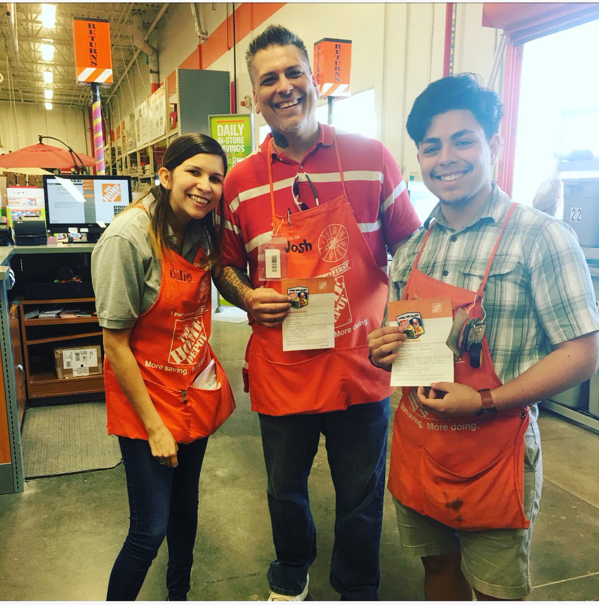 jbh8288's tweet photo. Shouting out my SSD guys! Josh is brand new and killing it at the desk jumping in anywhere and willing to learn and grow!! &amp;&amp; Kevin is rocking it as always helping pick up slack in garden, order pulling and everywhere else!! You guys rock 👏🏼👏🏼#wecana https://t.co/rooqDLcWWf