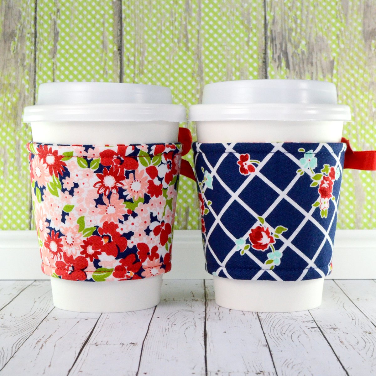 Cozycorsetcuff's tweet photo. With the record breaking April snowfall here in Minnesota, we are ready for #spring. How about you?

To help you get out of the winter blues we recommend trying one of our #botanical #CupCozies. -- https://t.co/Yei27ZNnv9

#MinnesotaSpring #flowers #CozyCorsetCuff  #CupSleeves https://t.co/aX5hYBubei