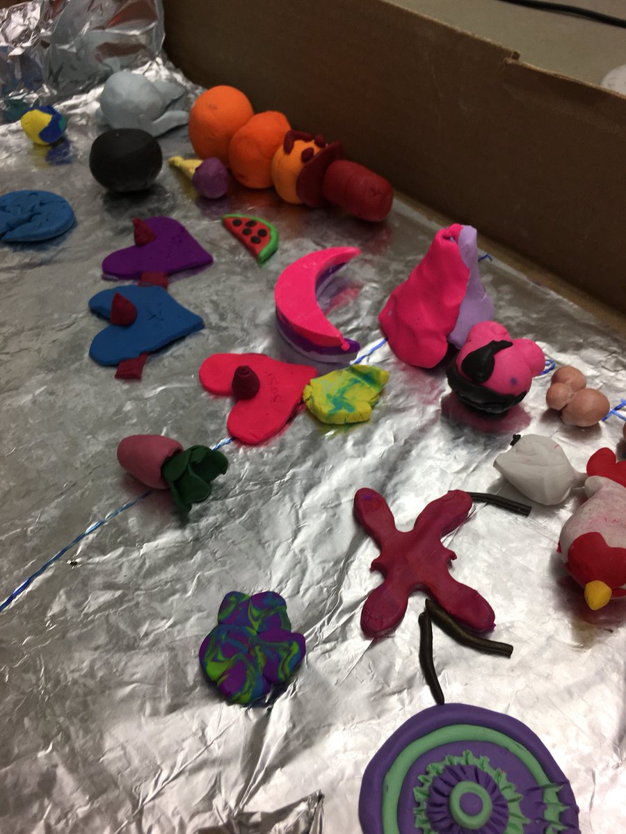 NCLibraryBuzz's tweet image. #MakerSpace We love to create with Sculpey clay!