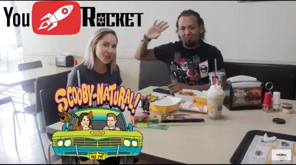 jchavarria_cine's tweet photo. Y ayer en @WarnerChannelLA se estrenó #ScoobyNatural, el episodio crossover entre #ScoobyDoo y #Supernatural, así que con @Jaakkiiee lo comentamos en el nuevo video de #YouRocket, denle aquí 📹👉🏻 https://t.co/4qP03fi9SZ https://t.co/yu0I0iMj9g
