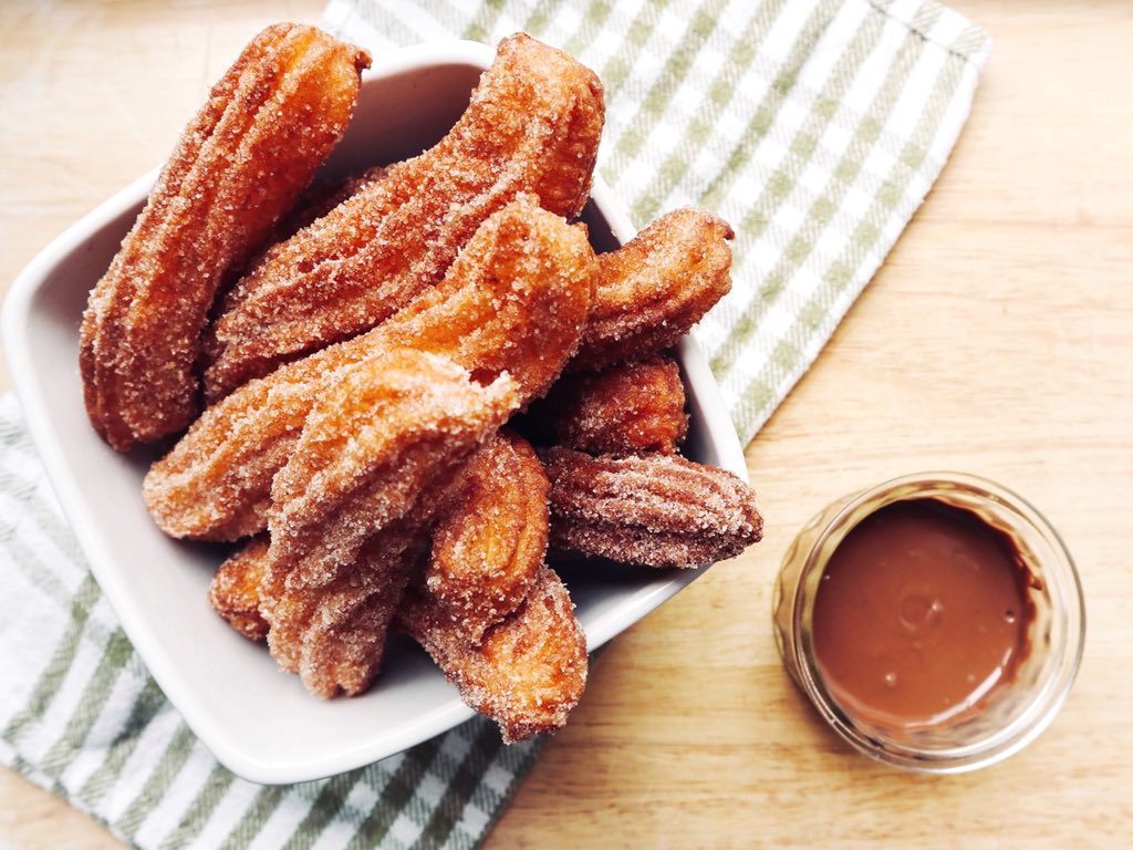 New DELICIOUS recipe up now! Gluten free churros. Using surprisingly few ingredients. You wouldn’t even know they are GF! 💛 What’s not to love about gluten free doughy, crispy, sugar-coated treats?! 😍😋 see here: bit.ly/2vjig0p #glutenfree #coeliac