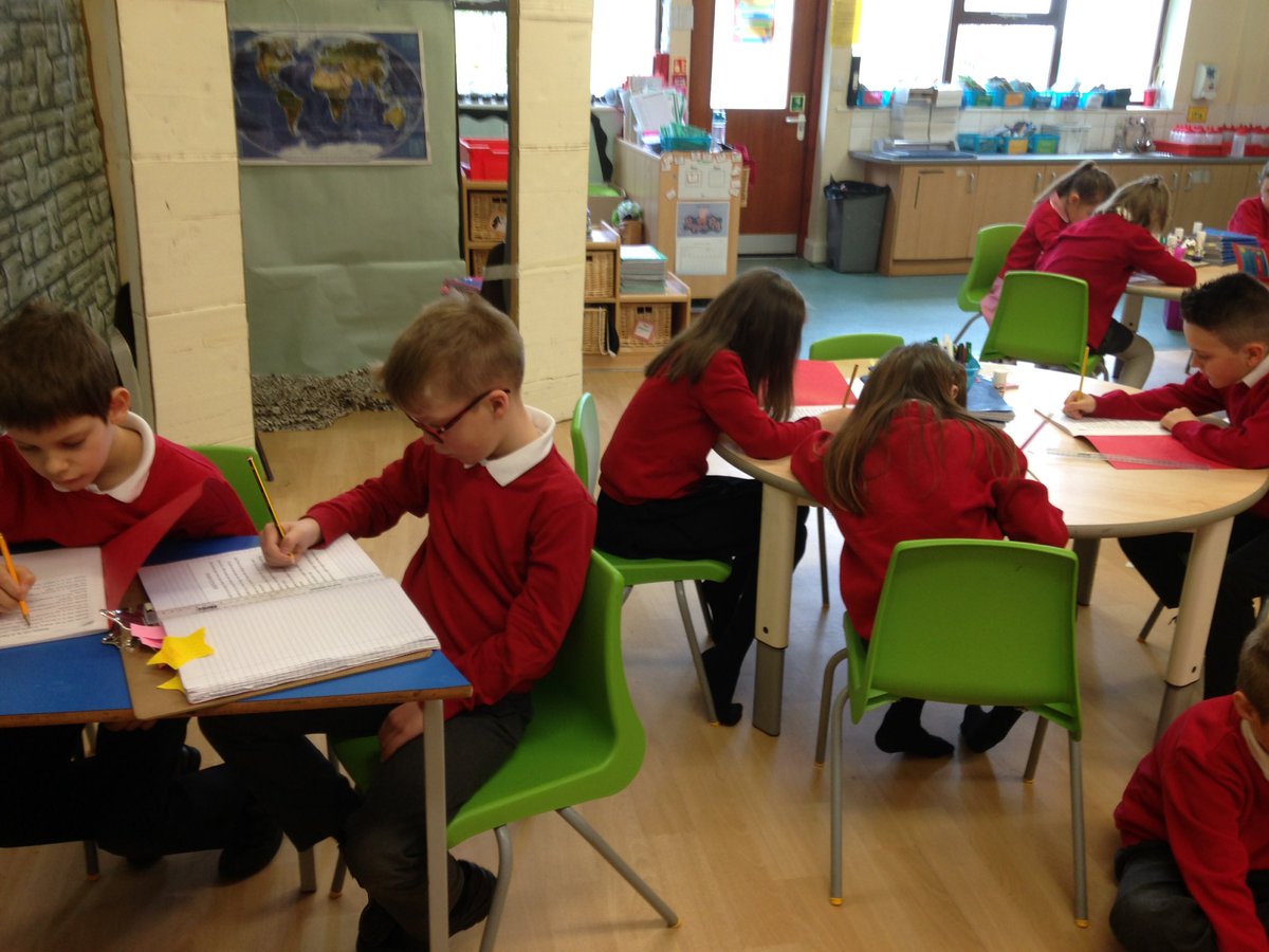 GlosRoadPrimary's tweet image. Flexible learning environments @GlosRoadPrimary - Find out more at the @CheltenhamSSN Primary PE Conference this Thursday @HartpuryHESport #grps #realprojects #flexiblelearningenvironments