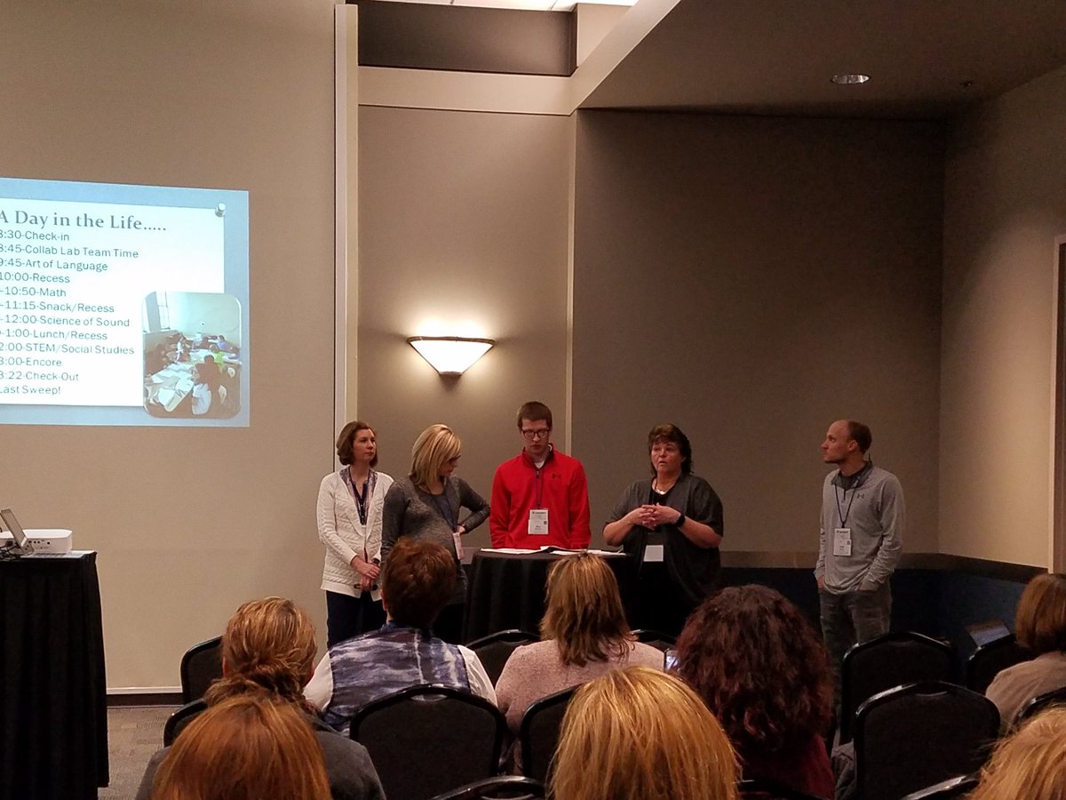 laralangelett's tweet photo. MedaryMCLTeam Presenting at #tie18 @J_EndersonSD https://t.co/OpyYWpr3bY