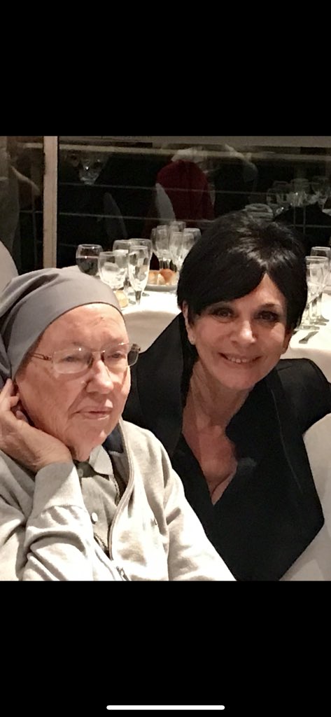 monigps's tweet photo. Hasta siempre querida Patricia Kehoe. Maestra, madre, confidente. Estarás siempre en mi corazón. https://t.co/uhsKVxtNY2