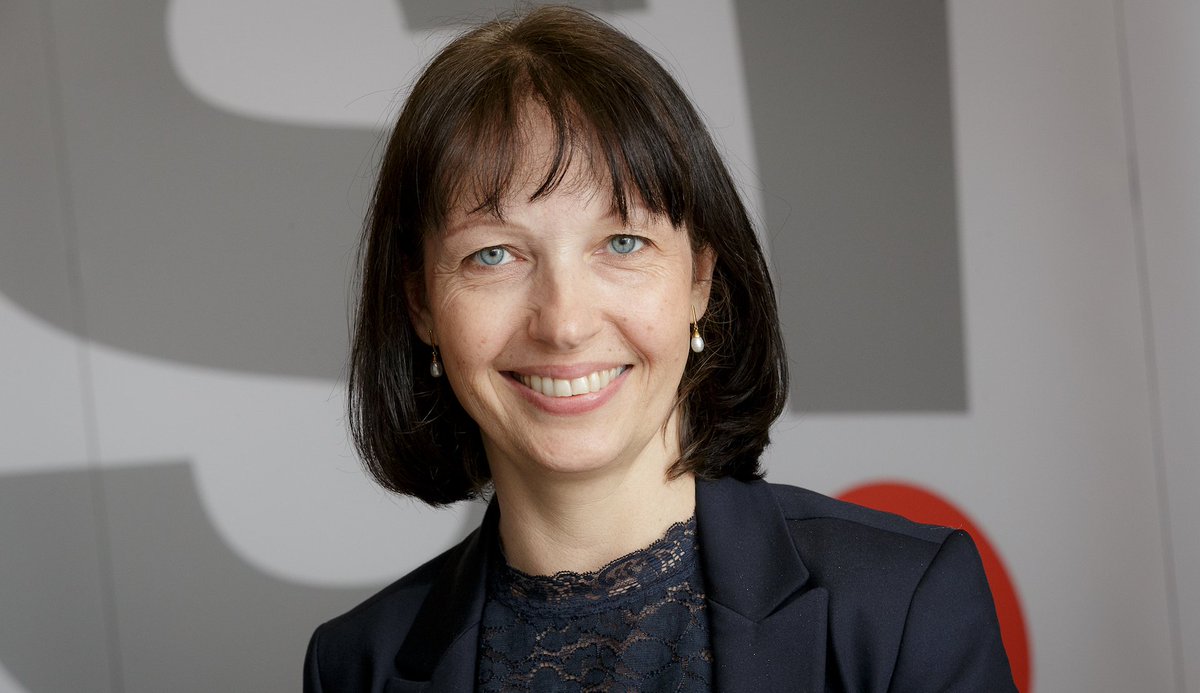 patientsikker's tweet photo. @karinFbach blev i dag valgt som ny formand for Dansk Selskab for Patientsikkerhed - se interview her ➤ https://t.co/azGUb2OIIy #patientsikkerhed #sundpol #patient18 https://t.co/xhU5xSLksf