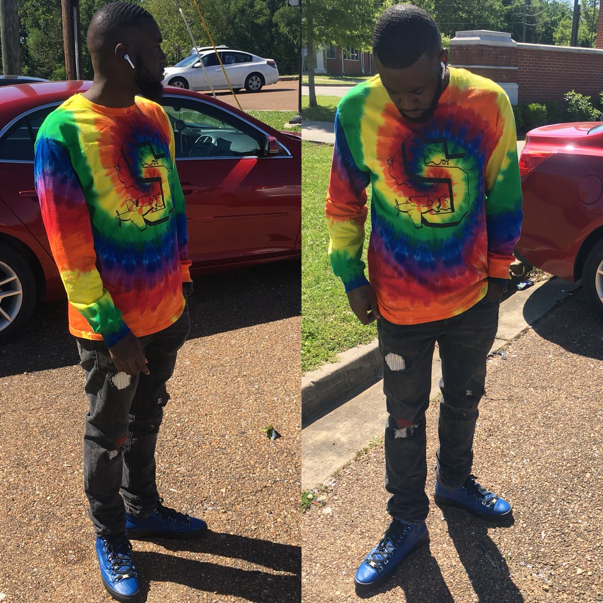 Ejaquelate's tweet photo. I clean up real nice I donβt need a Maid π¨πΎβπ¨ππΎββοΈπ¦ππ @stfuclothingco #STFU #DDDOF #stylestheflyunderstand https://t.co/kUW2nZiDuW