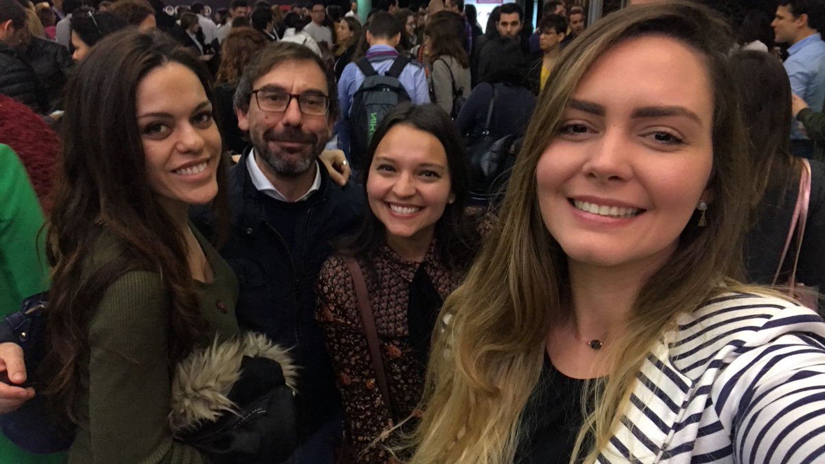 mikitimon's tweet photo. 🚀#PROmarketingDAY Dos días después..."A diferencia de lo que muchas veces se piensa, la memoria no es un fiel reflejo de aquello que pasó sino más bien un acto creativo" by @materia_ciencia.Nos quedan las emociones. @aulaCM @PauPovedaReyes @ClariceHep Foto👉🏽 @GeisserDGouveia https://t.co/XA0ODdol0G