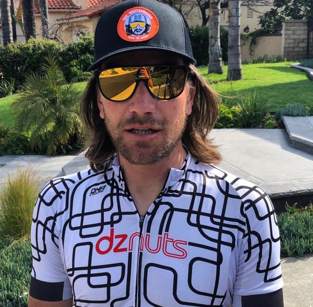 Dz_Nuts's tweet photo. This jersey 😍 #dzindz #dznuts https://t.co/PAKi9cHwnC