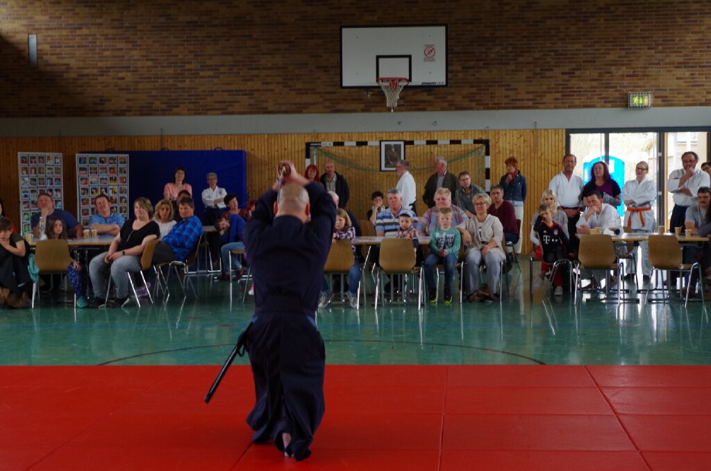 iaido_ebie tweet picture