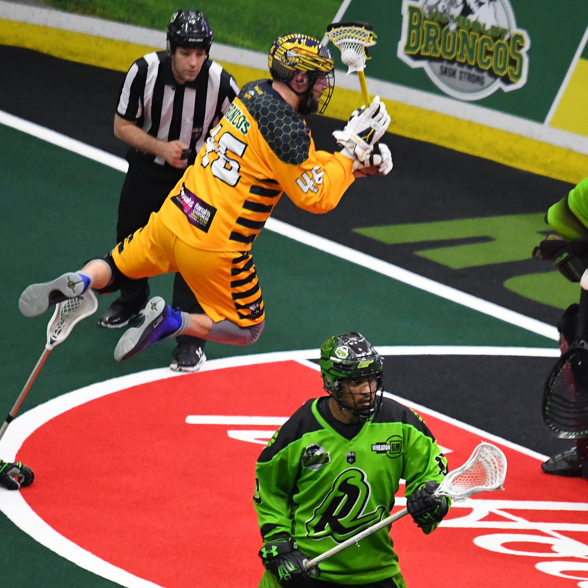 Epochlax's tweet photo. When your Epoch gear makes you fly Kiel Matisz #LivePlayBe #IntegraProtective #Integra #FeelDesignControl #Technology #Design #EpochAthlete #EpochFamily #Lacrosse #Lax #GameChanging #Swarm https://t.co/UO7SYe7k2Y