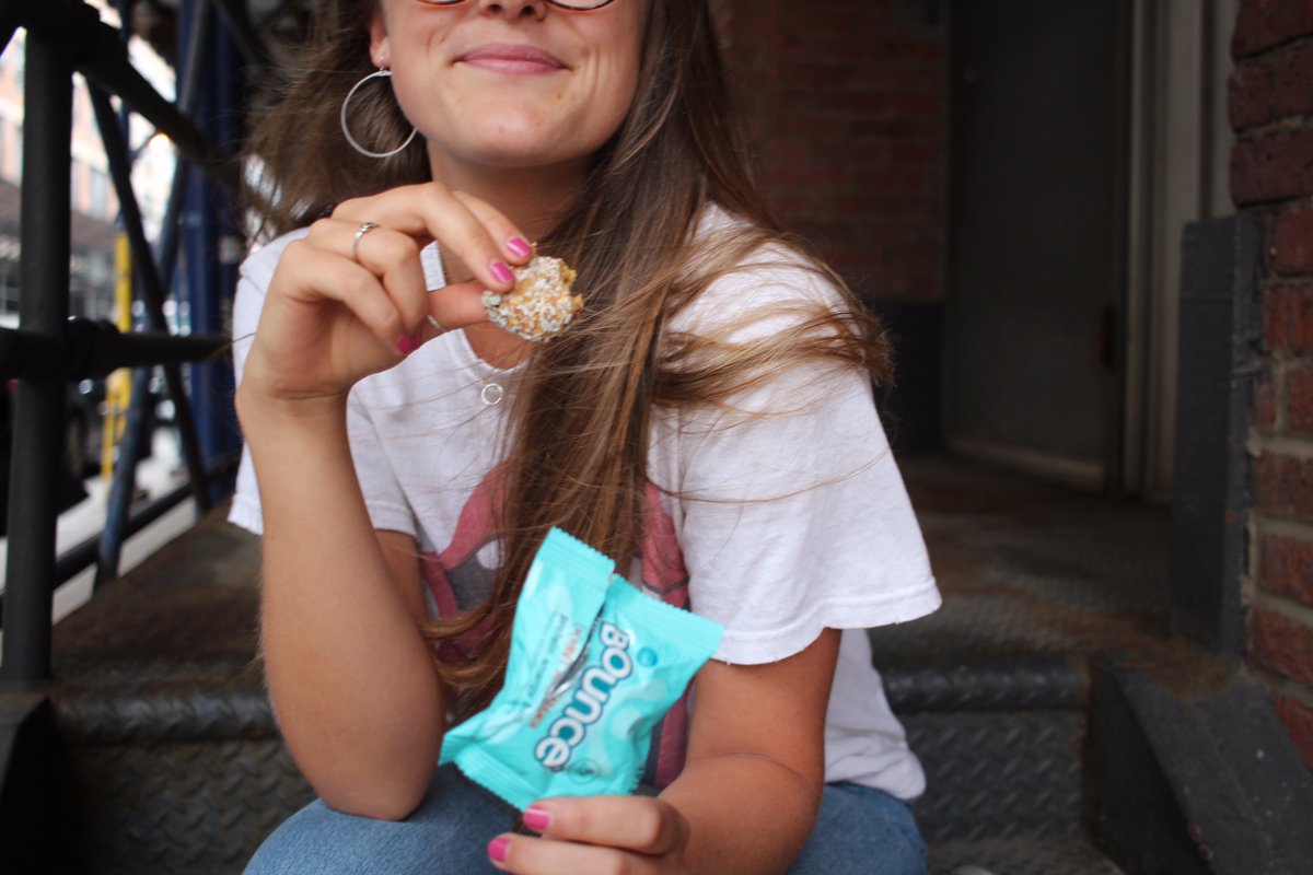 Bounce_USA's tweet photo. Check out this piece about Smart Snacking, our guiding philosophy, written by our founder, Paula Hannagan.
https://t.co/5hAkesVHVs https://t.co/uqMGSqpbg6