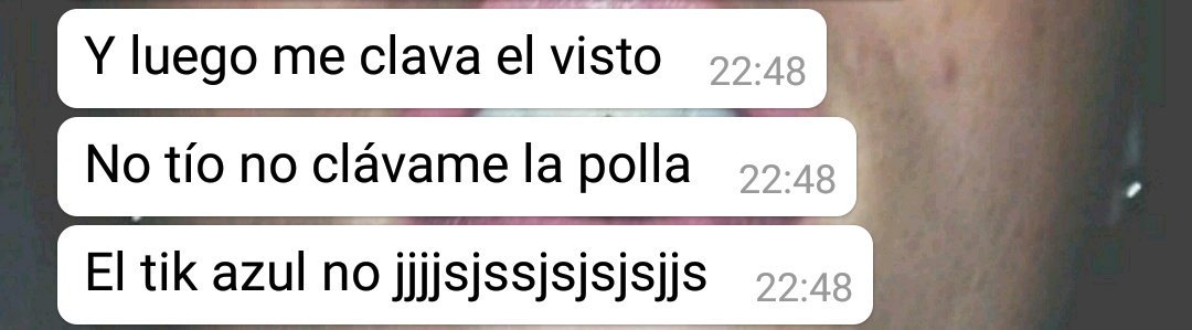 marianamanaca98's tweet photo. cuando el crush me ignora💔 https://t.co/naumctNyhW