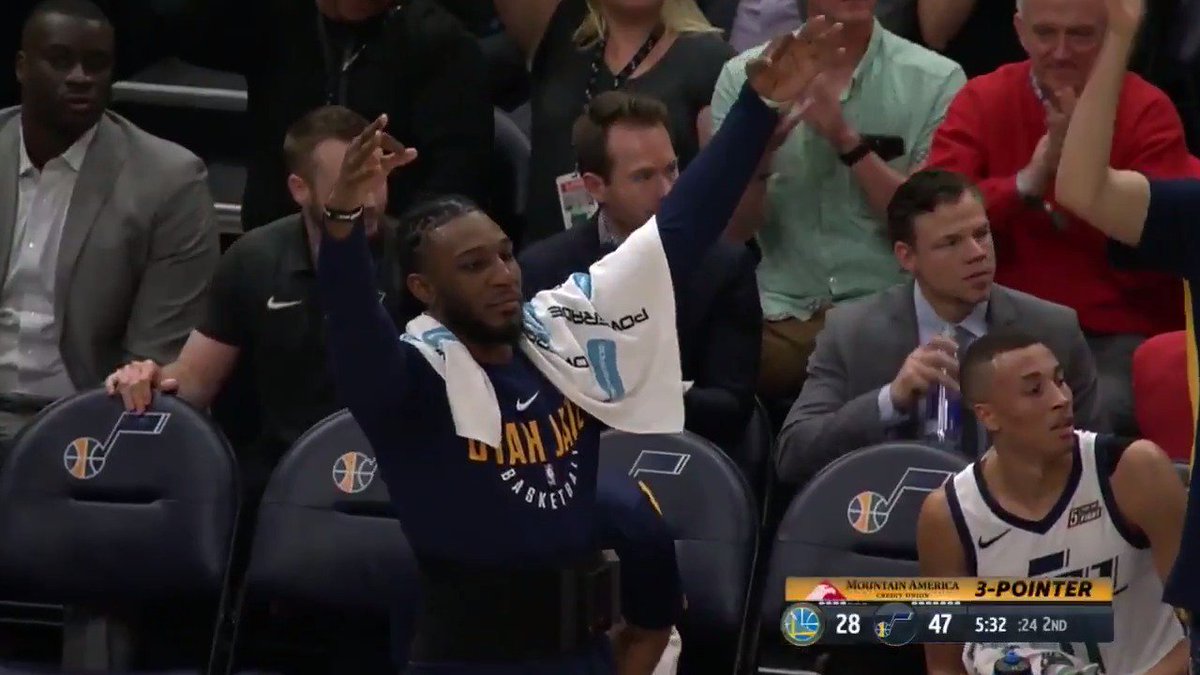 "Ingles fires up the three, BANG...!" 👌  #ThreesoftheWeek @MountainAmerica https://t.co/crq0bwDC4E