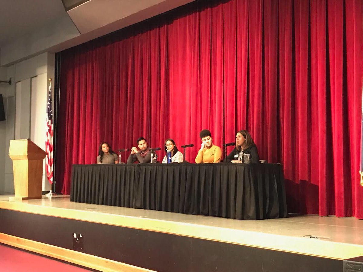 UCMTRIO's tweet photo. Professional panel happening now in Union 240. You can still make it. #firstgenUCM https://t.co/Iilp2BD2KL