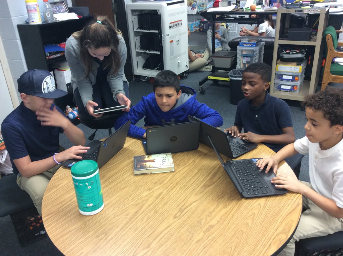 MrD203's tweet photo. The St. Joe County @sumdog Competition has taken over Room 203! #TarkingtonTS #TeamSouthBend https://t.co/upVpVORYVL