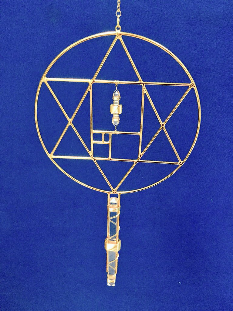 leibliss's tweet photo. @wildandfreetobe 📿👌Lauren, we are blessed we are together to pray the impurities & ill-will dissolved in harmony with the divine Will of God!
I’m #EthericWeaving with #Metatronics from Buddha Maitreya The Christ.
Still body & emptying mind from his #SoulTherapy Blessings
#MonadicLoveMusic https://t.co/s3Lgu7jmbv