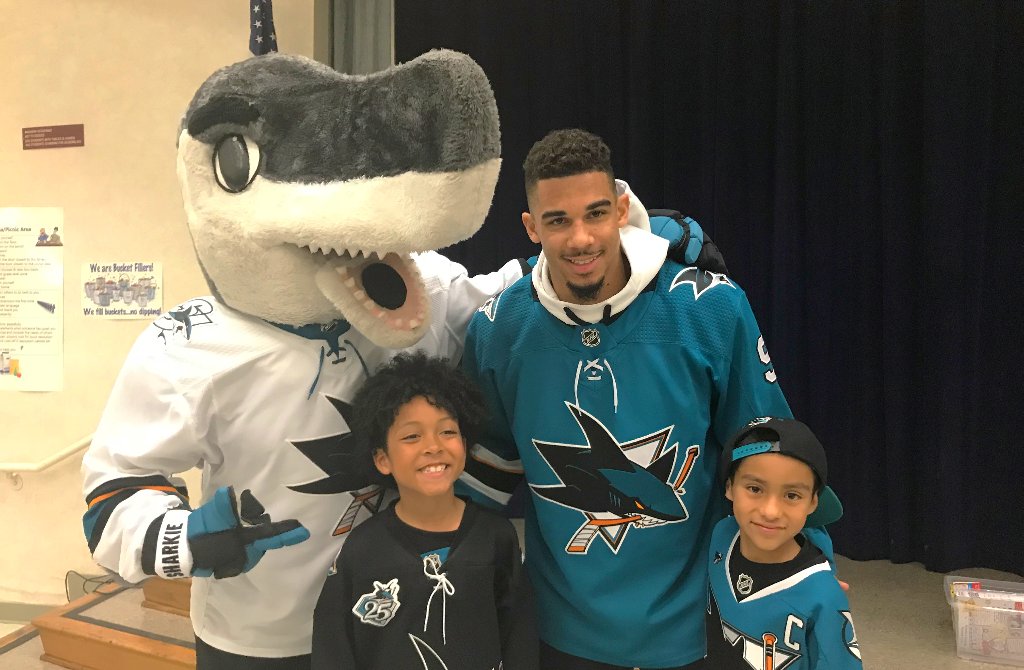 DonorsChoose's tweet photo. Thanks to the @SanJoseSharks in partnership with @SAP4good for being the first pro sports team to hand out https://t.co/azeeTRa4r0 gift cards to every fan at a game! Sharks fans, be sure to use your card to support a San Jose classroom before it expires on 4/24. https://t.co/F4puTM9RcL