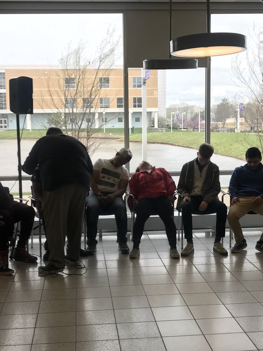 loactivities's tweet photo. Our students who volunteered to get Hypnotized got in a well deserved nap😴 Thank you for putting on an entertaining show!  #novalife #studentlife #bodlynova https://t.co/KTqxWkn07d