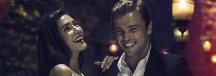pasaninkelebegi's tweet photo. Doyamıyorum yaa 😻😻😻 

#AybükePusat #TolgaSarıtaş #YavBah #Söz https://t.co/wRpb0CAWZU