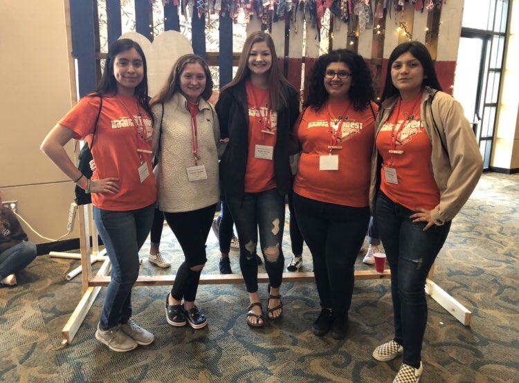 destpearson_'s tweet photo. STATE WAS SO FUN THIS WEEKEND WITH SOME OF MY FAVORITE PEOPLE EVER :-) #tasc2018 #tasc #deepenyourheart https://t.co/x0BqSlRkBf