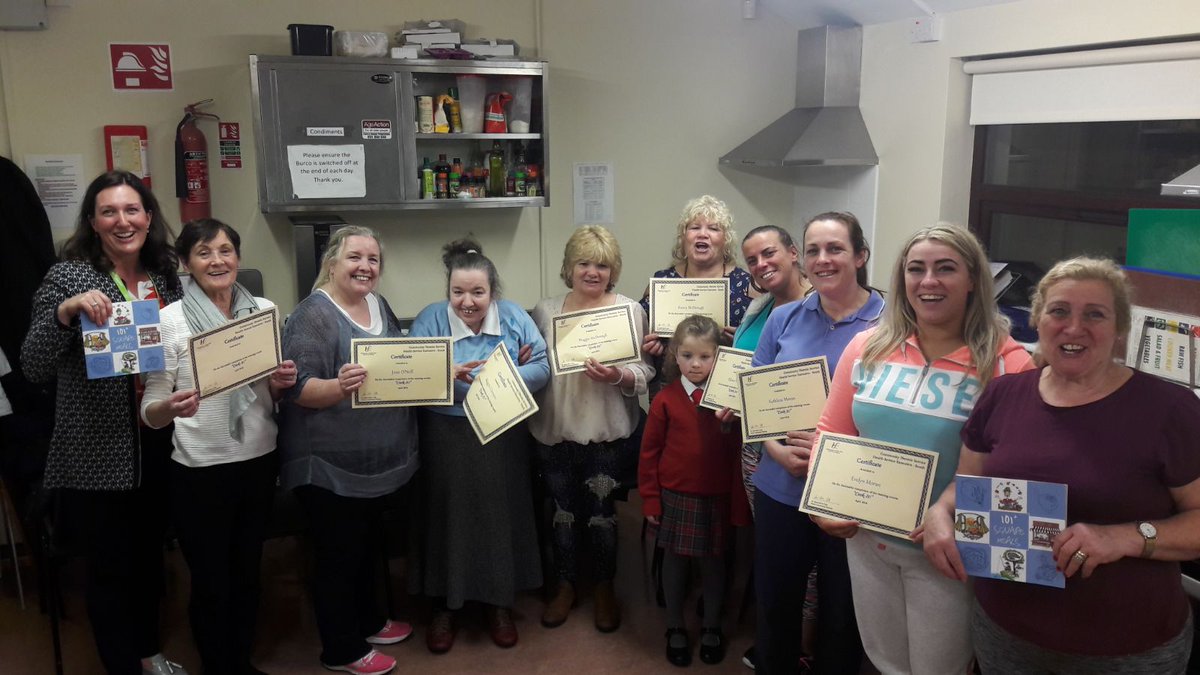 amtullyw's tweet image. Fantastically enthusiasm tonight for the cook it! programme in Waterford #communitycooking @HealthyIreland @howlindeirdre @magsoneillirl @trust_indi @HSELive