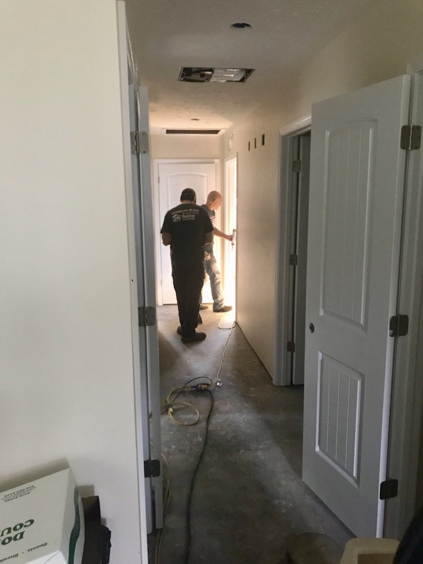 Mtsu_Bravo's tweet photo. Participated in @Habitat_MidTN Veterans Build this Saturday! 
Enjoyed our time serving our fellow Veteran.
#MTSU_Bravo
#MT_Vets
#studentvets https://t.co/T8cTGBgObN