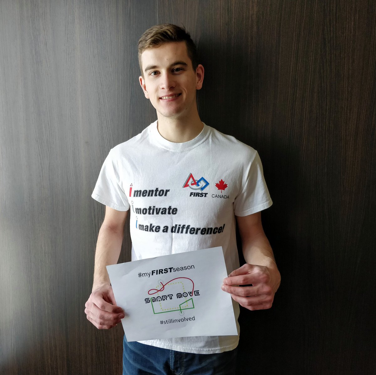 SarniaFLL's tweet photo. @FIRSTweets #myFIRSTstory We don’t just get involved, we stay involved #myFIRSTseason #stillinvolved https://t.co/zq9nOhGoH9