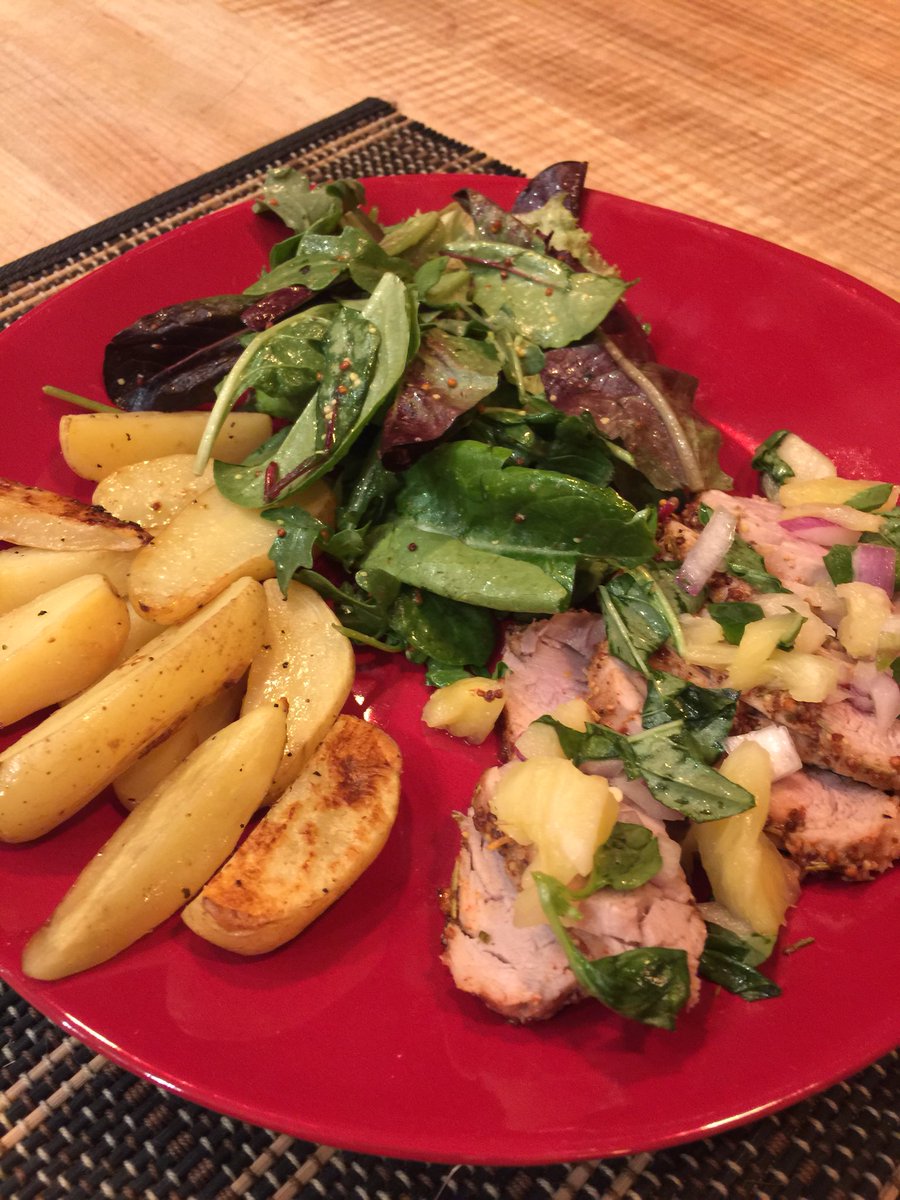 tdswift's tweet photo. @ChefCorbin #CPCorbin

Yummy Monday dinner.  Smells so good.  Can’t wait to enjoy this! https://t.co/GisvYcZdyJ