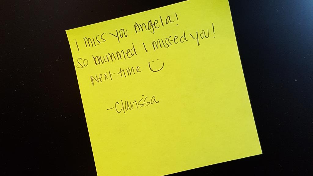 ctxesp's tweet image. What a great way to start my Monday! Miss you @ClarissaLogan15  Best Trainer in the Biz! #PartnerLife #SouthCentralStrong #BeMagenta