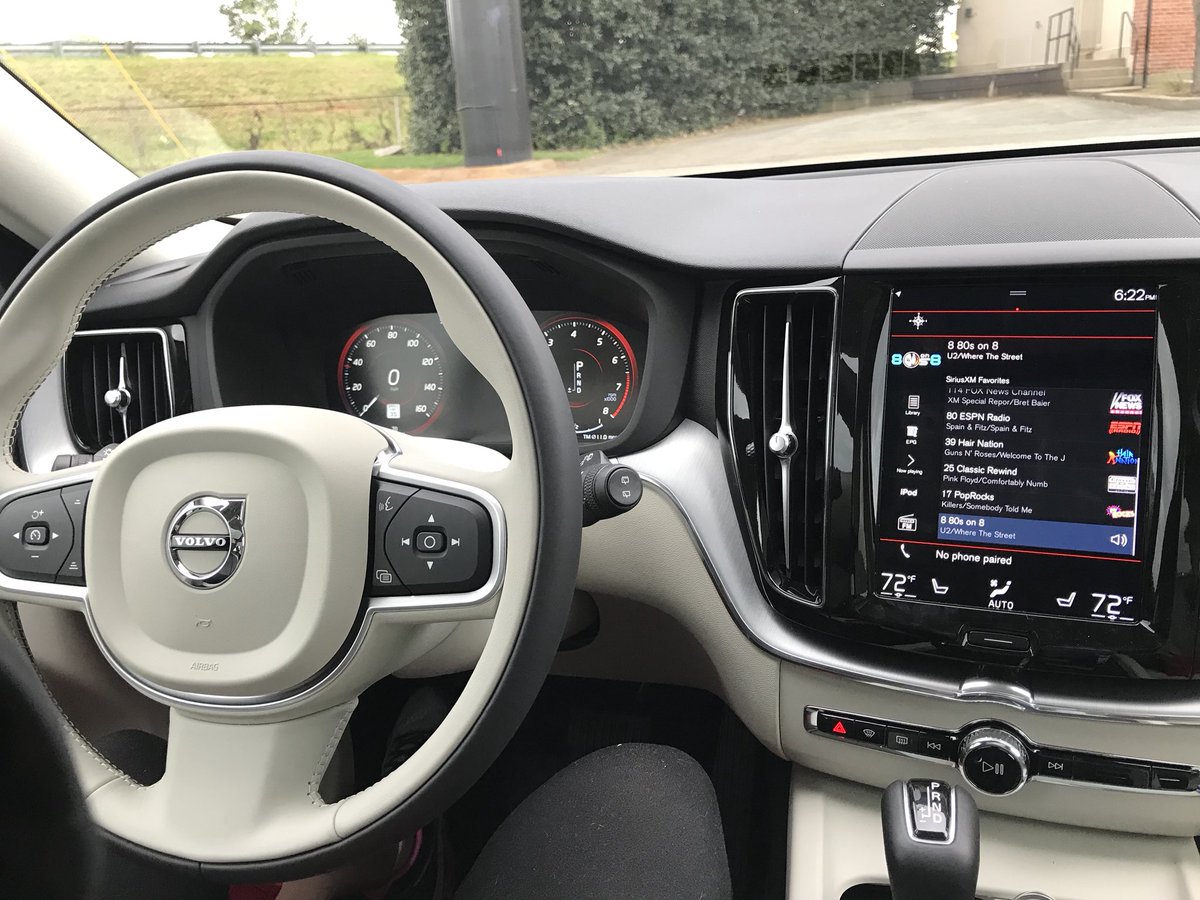 BamaBelleCHS's tweet photo. OMG - loving my new @VolvoCarUSA from @Drive_Flow - the entertainment center is so easy! #driveflow #flipforgood #DriveWithFlow https://t.co/UFuqgPml2B