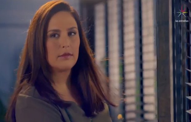 mafiadoramas_'s tweet image. #PrintScreen #YMañanaSeráOtroDía #AngelicaVale